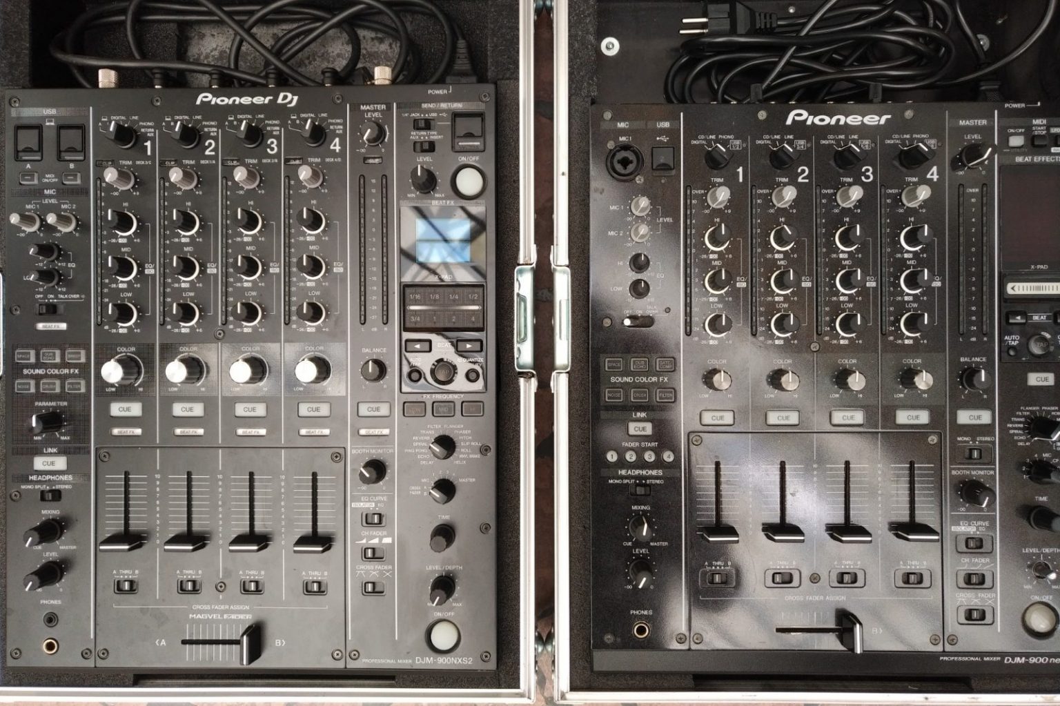 DJ Equipment Verleih in Wien Pioneer CDJ2000NXS2 mieten!